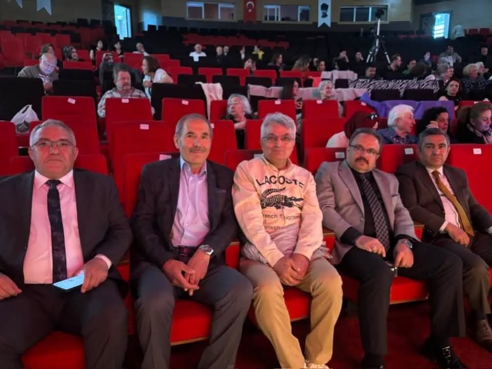 Kayseri İli Yardım Derneği TSM Konserine Katılım