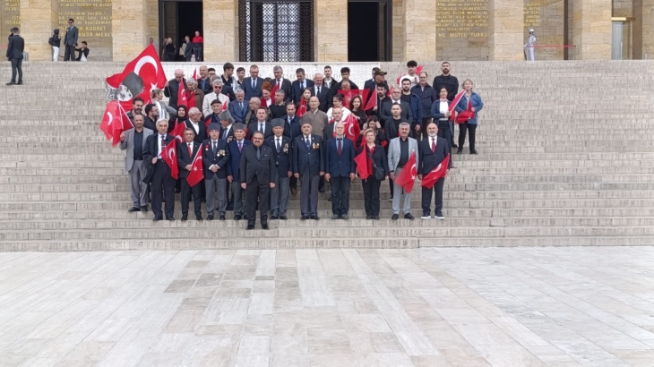 Kayseri Dernekler Federasyonu Yeni Yönetimi Anıtkabir'de